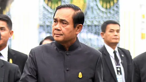 'พิชิต' แจง 'บิ๊กตู่' เด้ง  ผอ.ขสมก. เหตุงานอืด ติดขัดล่าช้าหลายเรื่อง