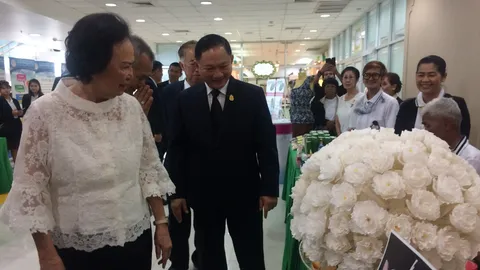  พม.ยกย่อง 'สมเด็จพระพุทธโฆษาจารย์' เป็นผู้สูงอายุแห่งชาติปี 60