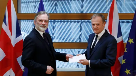 ถึงทางแยก! UK ยื่นหนังสือลาออกจาก สหภาพยุโรป อย่างเป็นทางการ