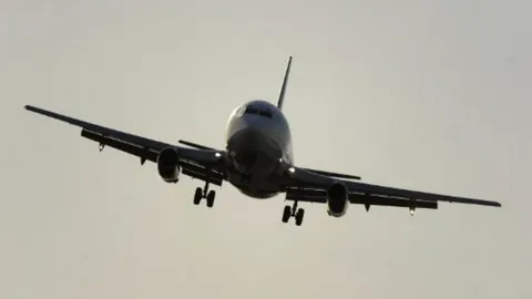 แคนาดาจำคุกนักบินขี้เมาสิ้นสติก่อนบิน