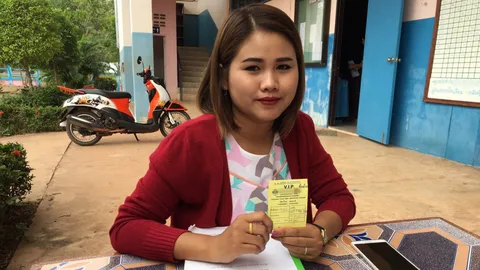 บขส.ปรับเงินคนขับ-บ.ทัวร์ ขายตั๋ว VIP ปูเสื่อนั่งพื้นดมกลิ่นห้องน้ำ 