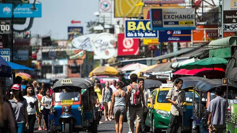 ปิดถนนข้าวสาร13-14เม.ย. ให้เล่นน้ำสงกรานต์ถึง2ทุ่ม สั่งเฝ้าระวังเข้ม