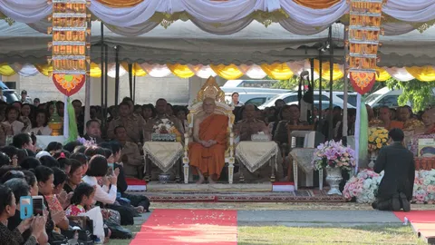 สมเด็จพระสังฆราช ทรงเป็นประธานพิธีสรงน้ำพระมหาธาตุรามัญเจดีย์