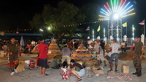 สัตหีบ เริ่มแล้ว16-17 เม.ย. สืบสานประเพณีสงกรานต์ วันไหล