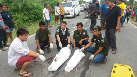 หนุ่มใหญ่ที่สุพรรณฯ ซิ่งสิบล้อชนรถซาเล้ง เด็กดับ 2 ผู้ใหญ่สาห้ส 2