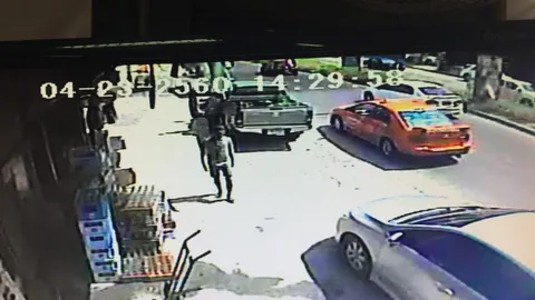 ตำรวจตามล่า นายที เขมรฆ่าโหดนายจ้าง พบขึ้นแท็กซี่สีส้มหลบหนี