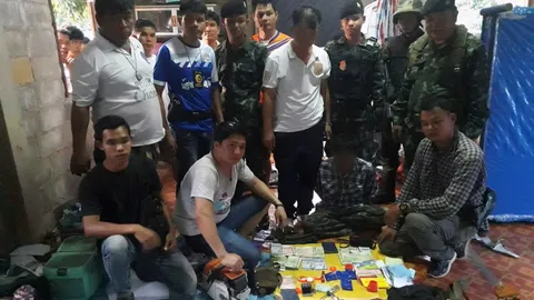 อย่าขัดใจโจ๋ โทรบอกไปจับพ่อค้ายาบ้า คาดขอซื้อไม่ได้ แจ้งตำรวจซะเลย 