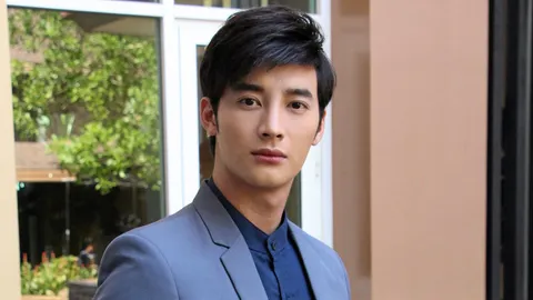 ‘เป๊ก’ ไม่สนดราม่าว่าบทพระเอกด้อยกว่า ‘อ้น’ 