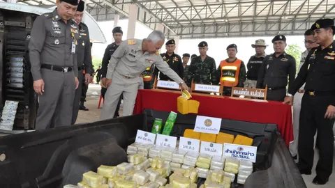 ด่านแม่พริก จับยาบ้า-ไอซ์ลอตใหญ่ค่า300ล. ยัดช่องลับใต้รถ ต้องเอกซเรย์ 