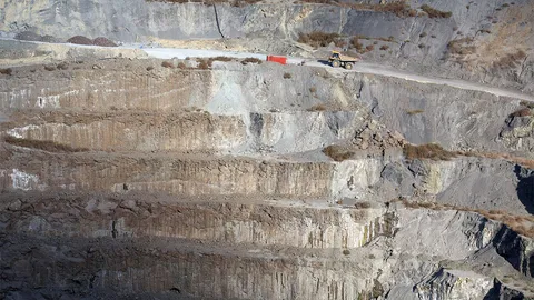 บริษัทอัญมณีดังวางแผนเก็บ คาร์บอนไดออกไซด์ไว้ในหิน