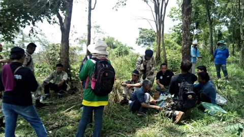 ระดมกำลังเต็มสูบ ช่วยหนุ่มกาฬสินธุ์หลงป่านาน 8 วัน พบเพียงรองเท้า-หมวก