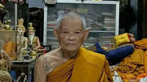 สิ้นเกจิชื่อดังแห่งสระแก้ว'หลวงปู่สนธิ์ ปภัสสโร' สิริอายุ 89 ปี 