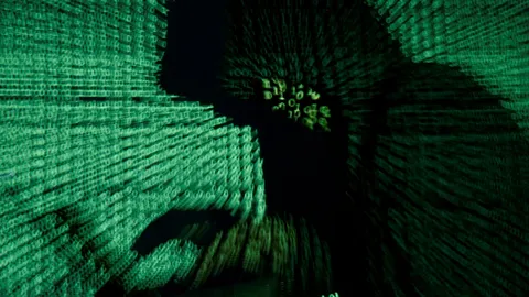 'มัลแวร์เรียกค่าไถ่' ยังป่วนไม่เลิก ยูโรโปลตั้งเฉพาะกิจ ไล่ล่ามือปล่อย (คลิป)