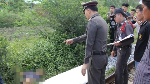 สาวใหญ่ถูกม้าเหล็กชน ร่างตกกอหญ้าดับริมรางรถไฟใกล้สถานีบางท่อ