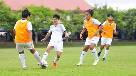 ชบาแก้วยู15 ซ้อมปรับรูปแบบเกม-การจบสกอร์ ก่อนบู๊กัมพูชา