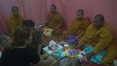 สุดเศร้า! ครอบครัวบุญงาม ทำบุญครบ 7 วันอุทิศให้แก่น้องน้ำหนึ่ง (คลิป)