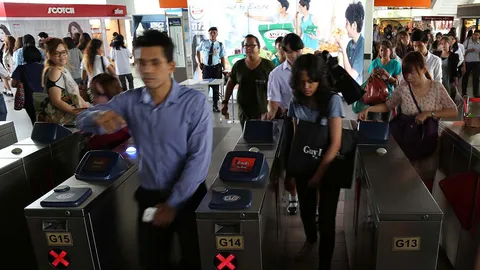 คมนาคม เร่งระบบตั๋วร่วม คาด ปชช.ใช้ 'บัตรแมงมุม' ภายใน ต.ค.60 นี้