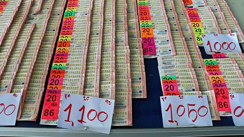 ระวังถูกต้ม! เตือนภัย 'คนรักเลข' เลือก 'หวยชุด' ต้องดูให้ดี 