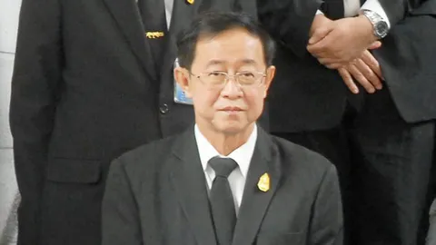 ลุ้นรถไฟความเร็วสูง