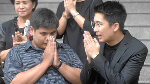 กราบรถ-1.8แสน พิธีกร‘น็อต’ยอมไกล่เกลี่ย