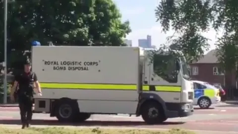 แมนเชสเตอร์ ระทึกอีก พบวัตถุต้องสงสัยที่วิทยาลัย ต้องเรียกหน่วย EOD