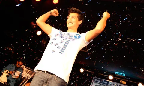 "พล-ศักดิ์พล"คว้าแชมป์หนุ่มหุ่นฟิตแอนด์เฟิร์ม