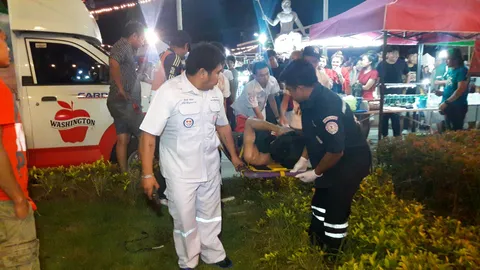 เจ็บจี๊ดเห็นภาพบาดตา เขมรหึงโหดควงมีดฟันหนุ่มมารหัวใจสาหัส