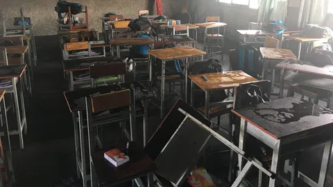 เพลิงไหม้ ร.ร.มัธยมชื่อดัง บ้านโป่ง คาด แอร์ระเบิด ไร้เจ็บ 