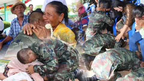 คิดถึงสุดหัวใจ! อ้อมกอด น้ำตา รอยยิ้ม วันเยี่ยมญาติทหารใหม่ ป.9 พัน.19