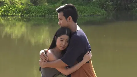 กัมพูชา ฮือฮา!! หนัง 'แม่นาคพระตะบอง' ฝีมือคนไทย กระแสตอบรับล้นหลาม