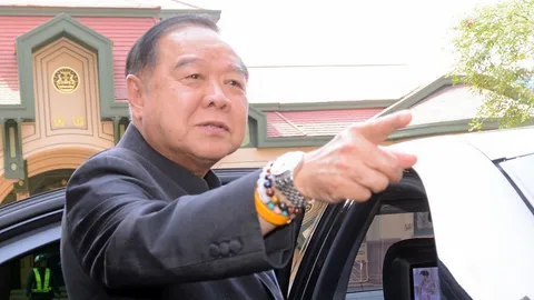 'บิ๊กป้อม' เผย 'เตีย บันห์' จี้สื่อไทยขอโทษเสนอข่าวพาดพิงค้าอาวุธ