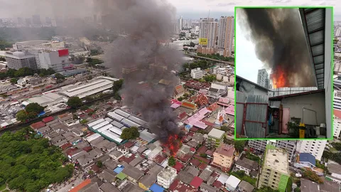 ไฟไหม้ชุมชนวัดไผ่ตัน ซอยประดิพัทธ์ 23 ดับเพลิงเร่งระงับเหตุ (คลิป)