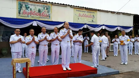ผบ.ทร.เป็น ปธ.พิธีเททองหล่อพระพุทธรูปจำลอง-เหรียญพระพุทธลีลาราชนาวีฯ