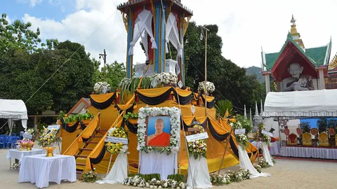 เผาแล้วเณรปลื้ม เจ้าคณะเมืองคอน ยกให้เป็นวีรบุรุษ