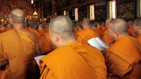 พระพรหมสิทธิเตือนสงฆ์ สถานการณ์พุทธจะแรงขึ้น จี้ป้องตนเอง-ช่วยชาวบ้าน 