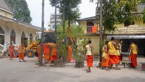 ผู้เช่าแผงพระวัดวังตะวันตก ผวาชายฉกรรจ์ หลังให้ข้อมูลคดีสามเณรปลื้ม
