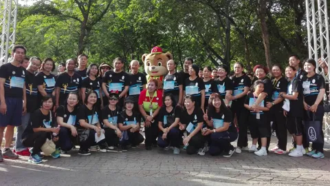 คึกคัก 'เดิน-วิ่งสานสัมพันธ์ นมร.บ.ด.ครั้งที่ 3' 25 ปี ร.ร.นวมินฯ 