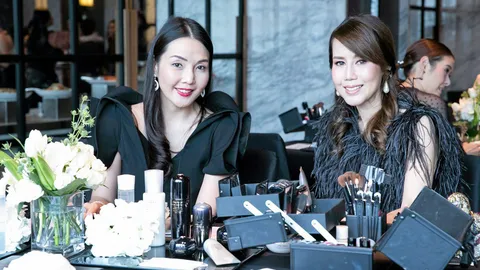 สวยเด้งออกงานปาร์ตี้