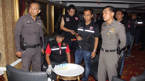 ตร.สุทธิสาร บุกตรวจอาบอบนวดดัง เล็งตรวจเข้มนวดพริตตี้ต่อ!