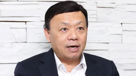 ดีแทคแฝงตัวเป็นไลน์โมบาย