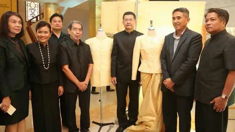 ก.เกษตรฯ จัดงานตรานกยูงพระราชทาน สืบสานตำนานไหมไทย