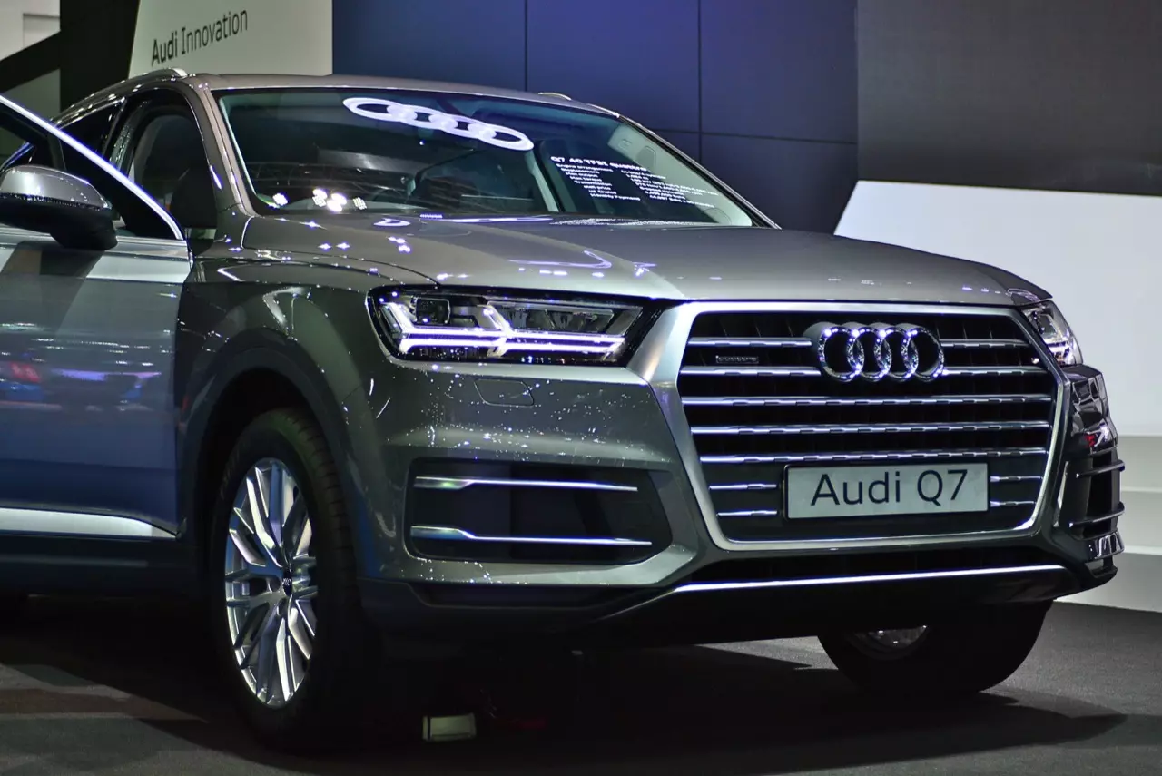 ราคาโดนอย่างแรง! AUDI เปิดตัว New A5 ค่าตัวไม่แพงอย่างที่คิด