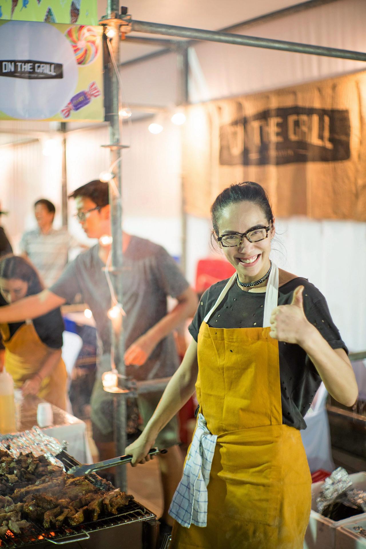 ภัทรวรินทร์ ทิมกุล เจ้าของ ร้านบาร์บีคิว On The Grill.