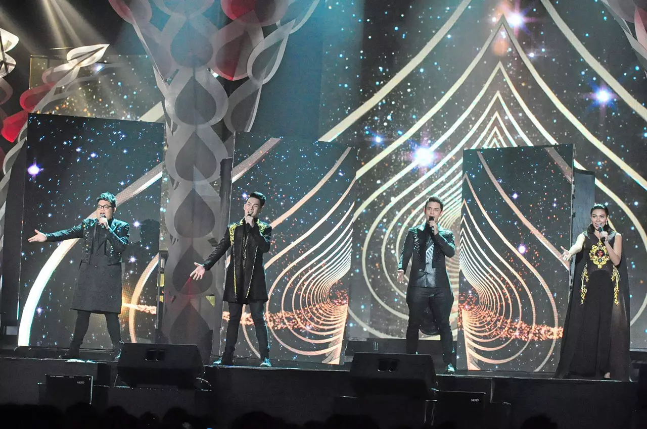 ‘4 โพดำคอนเสิร์ต’ มันส์ครบรส!! ‘กัน-แก้ม-โดม-ตั้ม’ สะกดอยู่หมัด