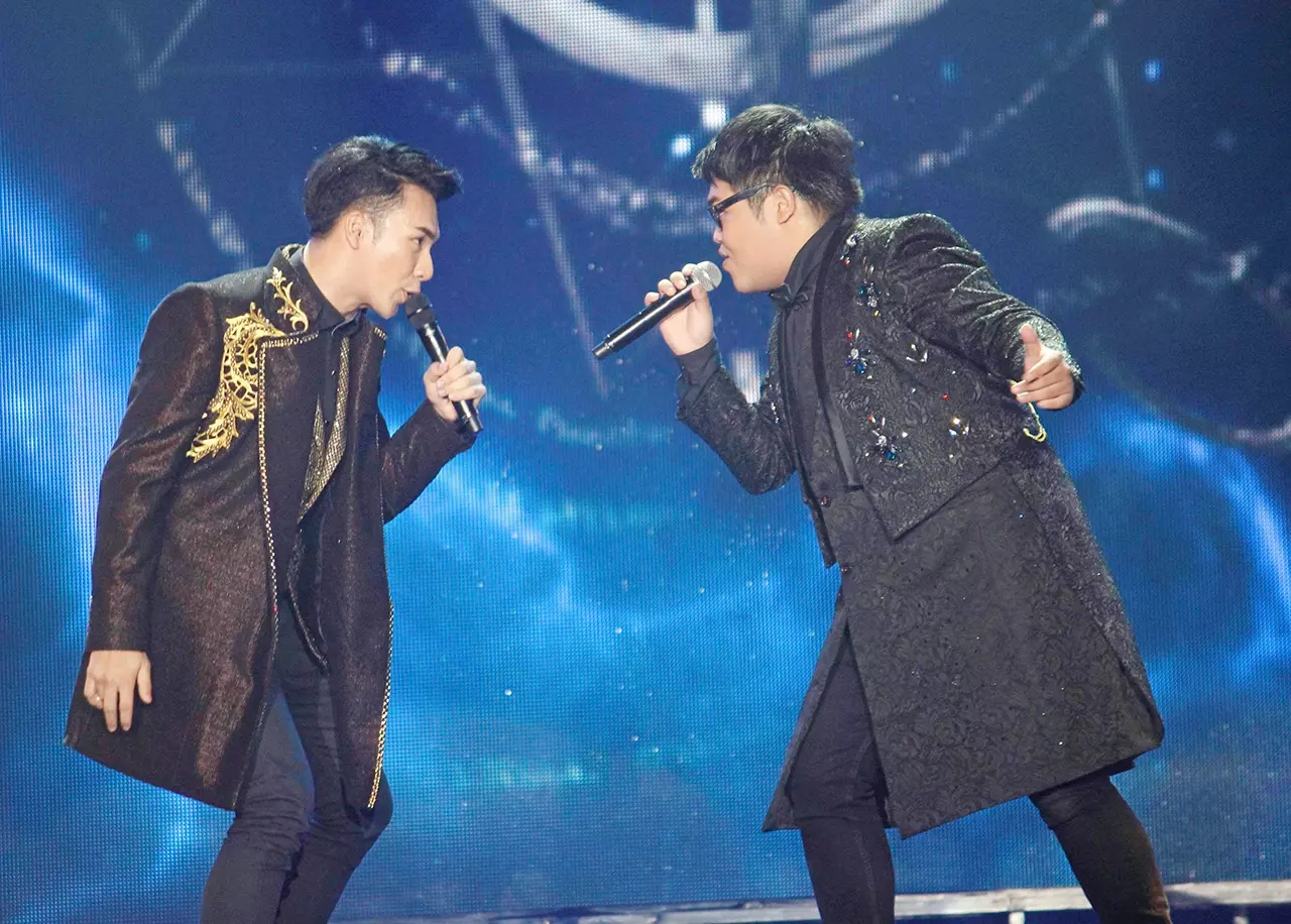 ‘4 โพดำคอนเสิร์ต’ มันส์ครบรส!! ‘กัน-แก้ม-โดม-ตั้ม’ สะกดอยู่หมัด