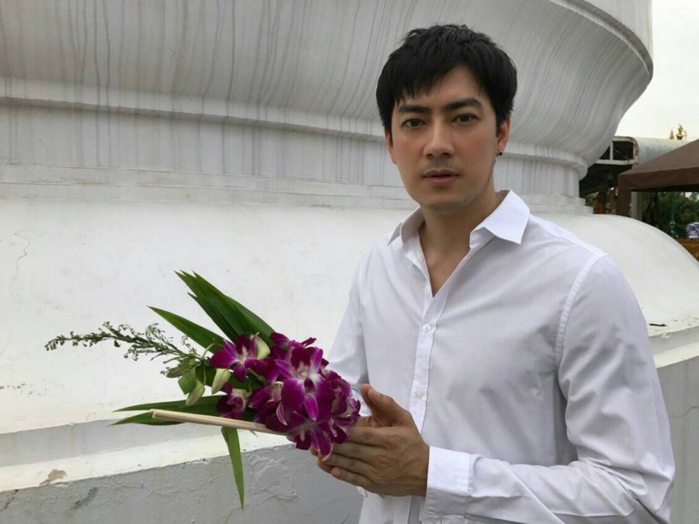 ฟิล์ม-รัฐภูมิ โตคงทรัพย์ เวียนเทียนวัดประชุมราษฎร์ อ.ลำลูกกา จ.ปทุมธานี