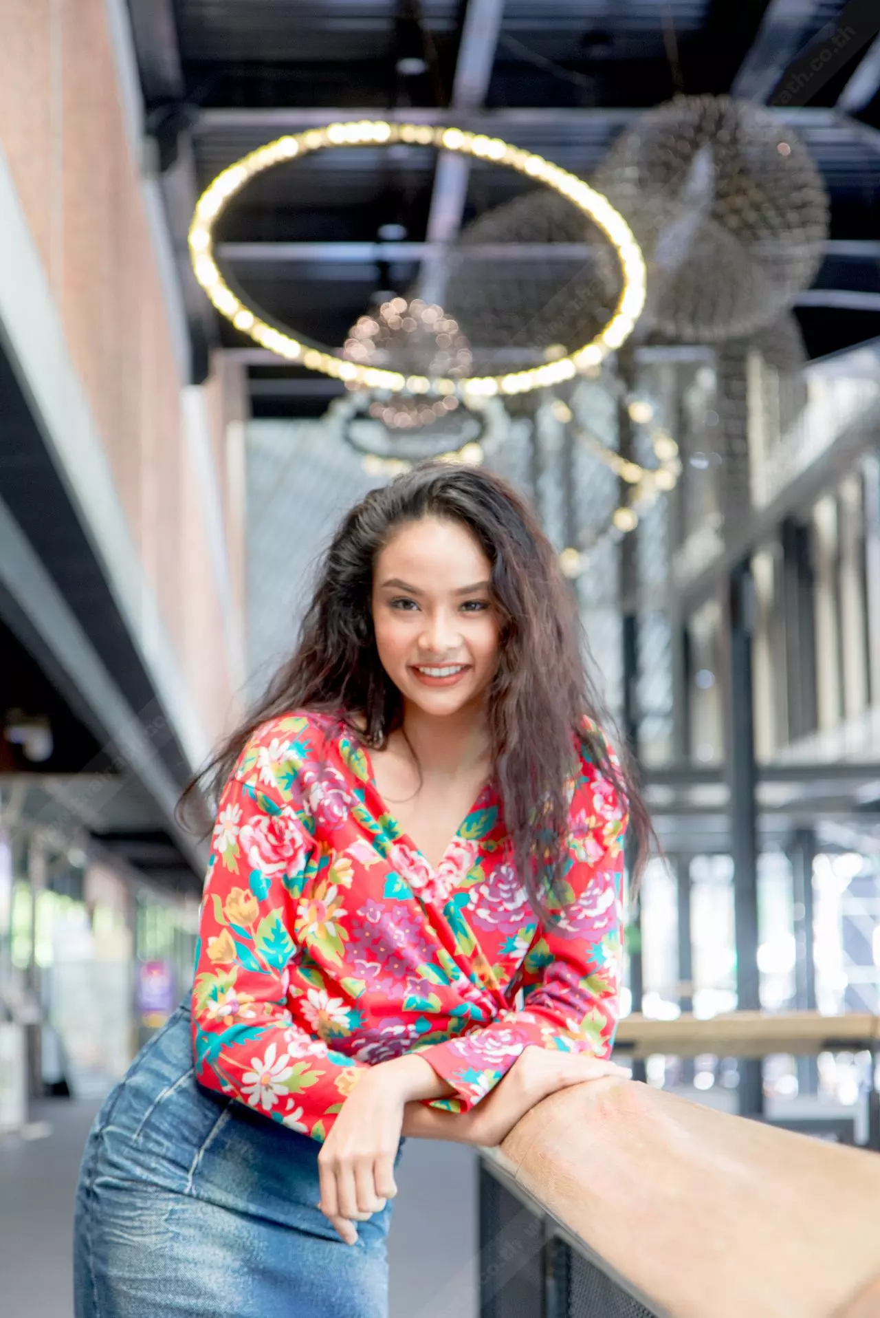 เปิดตัวเต็งมิสยูนิเวิร์สไทยแลนด์ 'กรองทอง จันทรสมโภช' สวยเพอร์เฟกต์ เข้าวินชัวร์! 