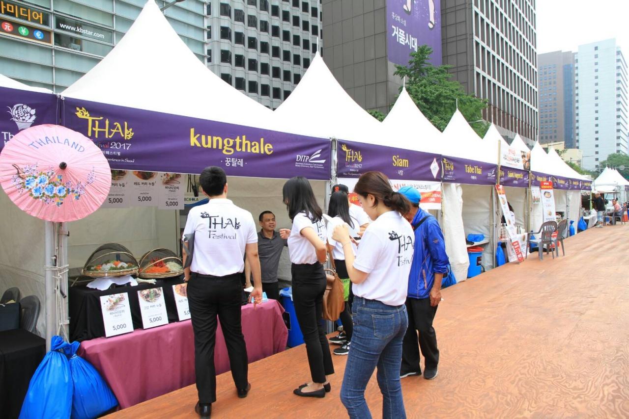 งาน Thai Festival 2017 บริเวณคลองชองเกชอน กรุงโซล สาธารณรัฐเกาหลี