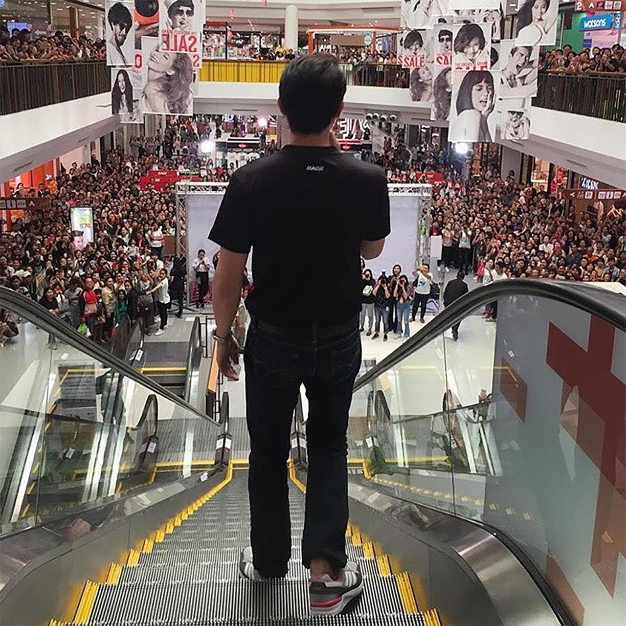 เจมส์ จิรายุก็ทำห้างแตก