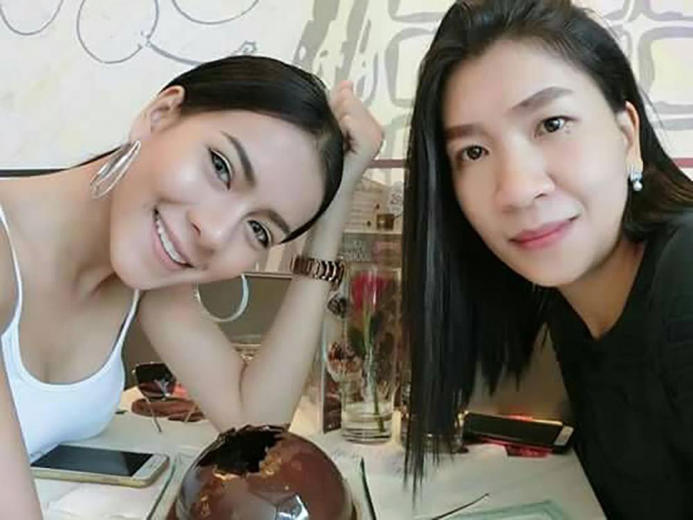 ยังถ่ายรูปสดใส